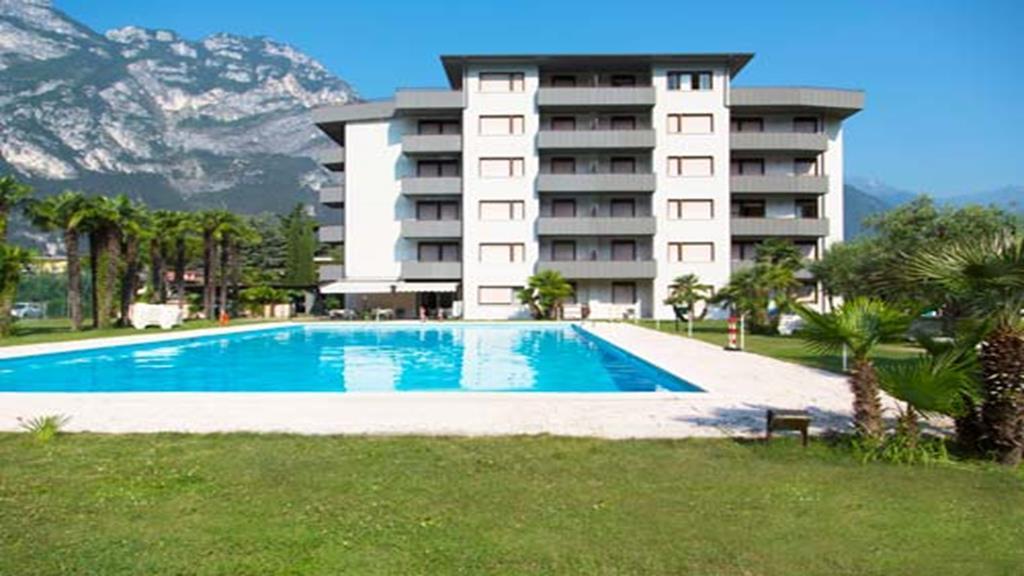 Residence Monica Riva del Garda Kültér fotó