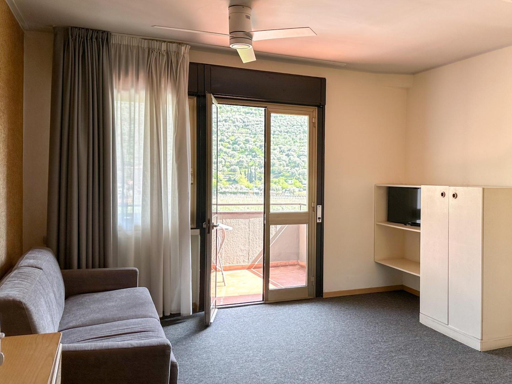 Residence Monica Riva del Garda Kültér fotó