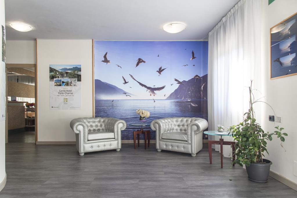 Residence Monica Riva del Garda Kültér fotó